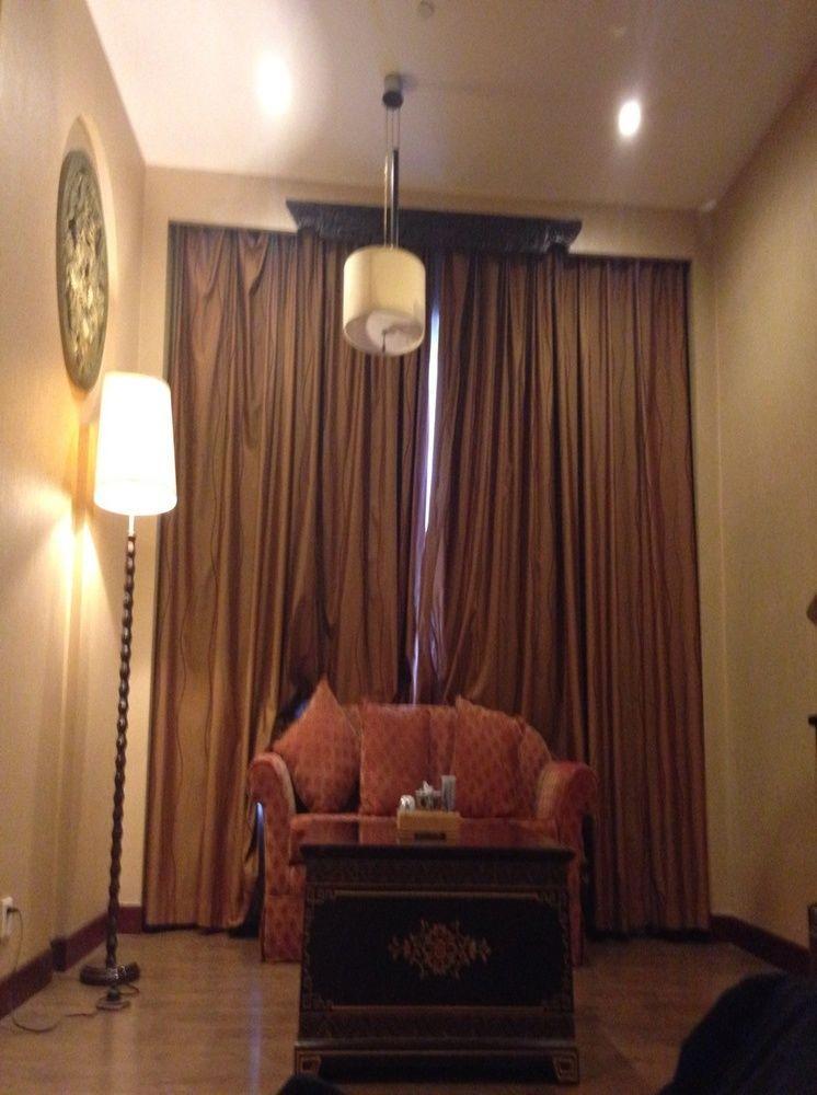 Hongyadong Hotel Чунцін Екстер'єр фото