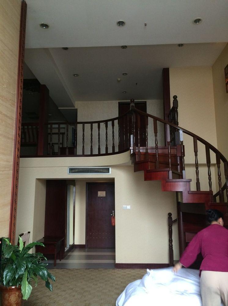 Hongyadong Hotel Чунцін Екстер'єр фото